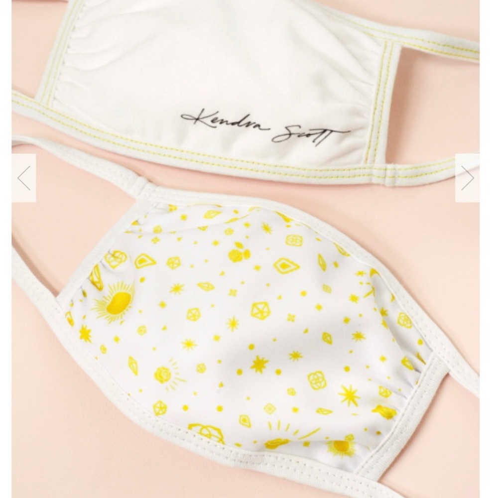 Kendra Scott NEW White Yellow Face Mask Set of 2